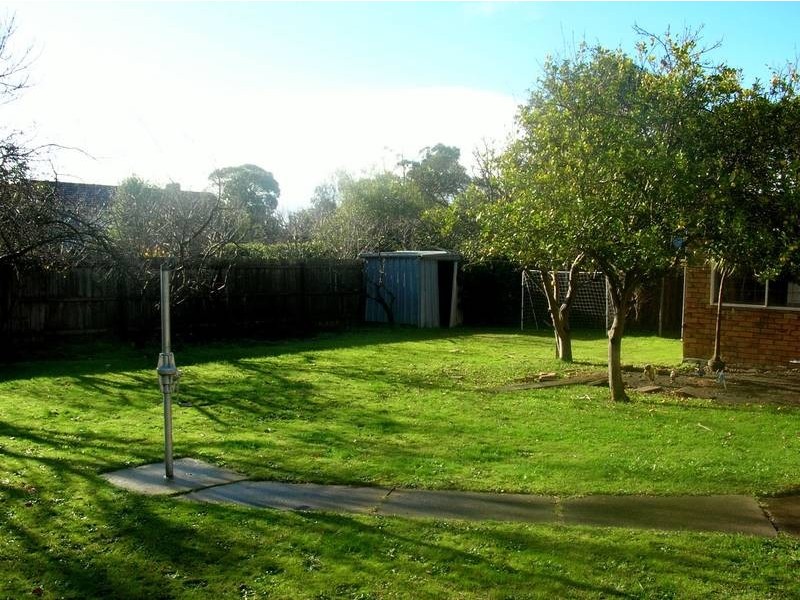 122 Fleetwood Crecent, Frankston South VIC 3199