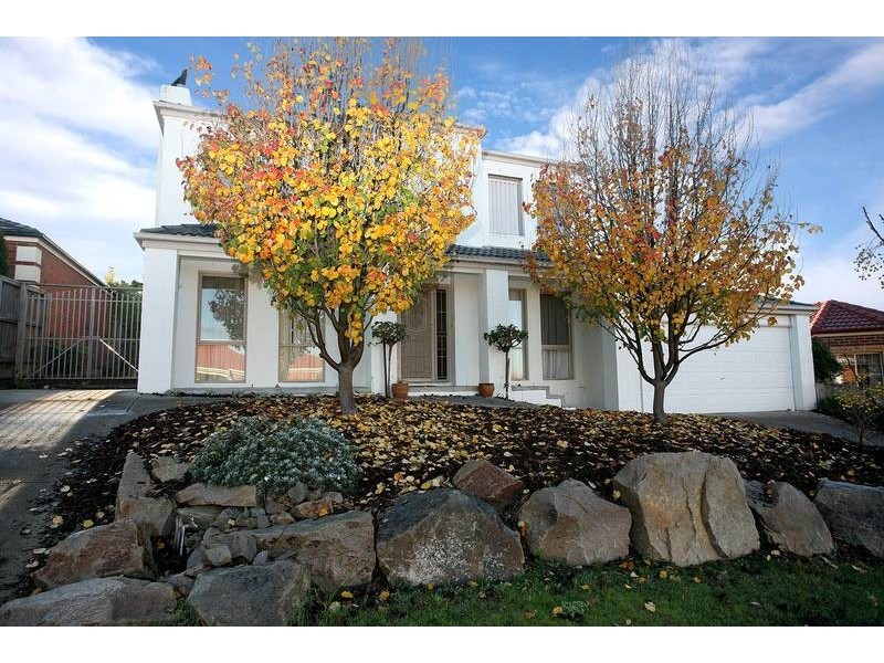 12 Colbert Court, Frankston South VIC 3199