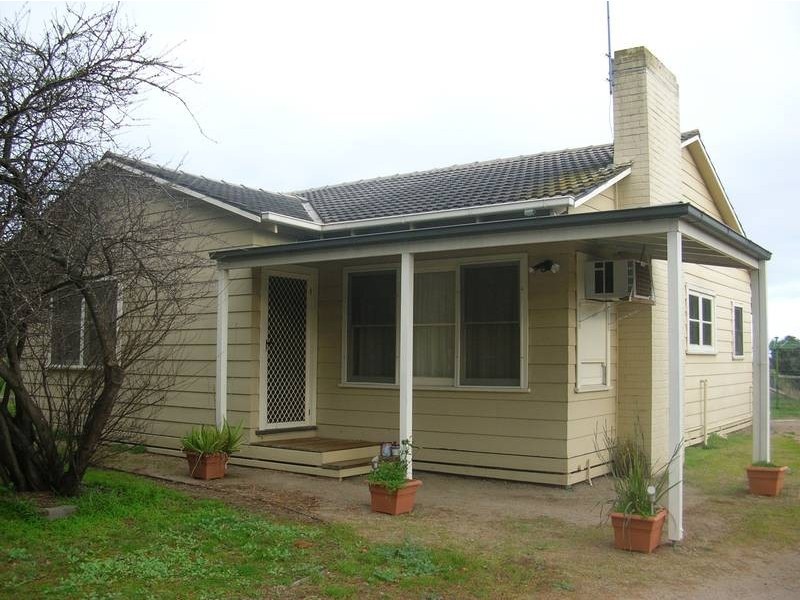 72 Robinsons Road, Frankston VIC 3199