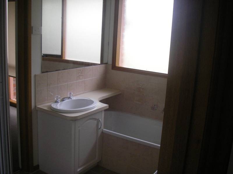 2/2 Bayview Road, Frankston South VIC 3199