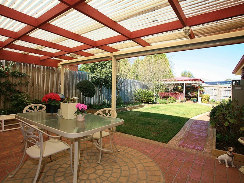 18 Raleon Avenue, Frankston VIC 3199