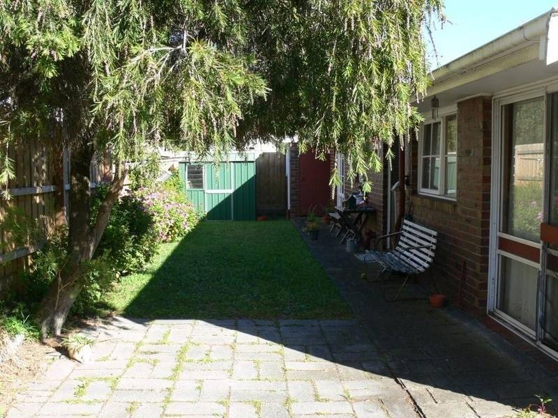 1/82 Playne Street, Frankston VIC 3199