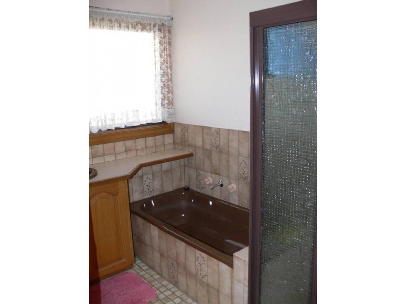 1/82 Playne Street, Frankston VIC 3199