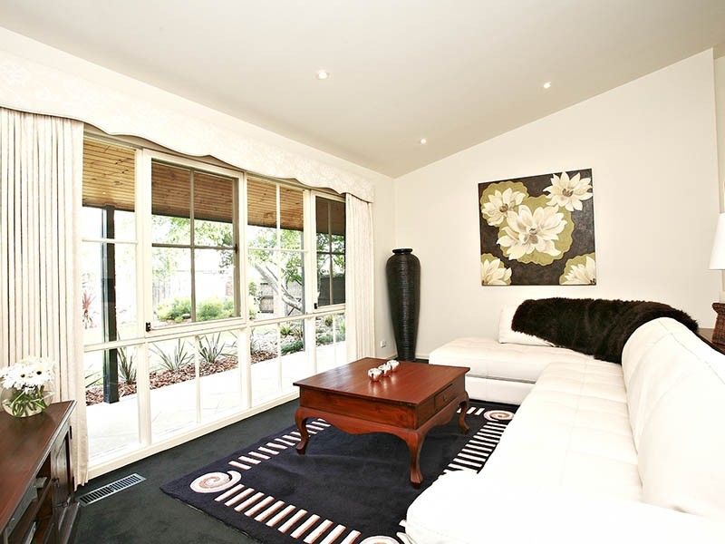 73 Woodside Avenue, Frankston South VIC 3199