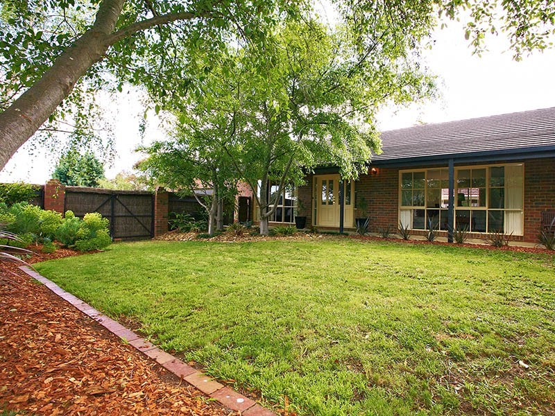 73 Woodside Avenue, Frankston South VIC 3199