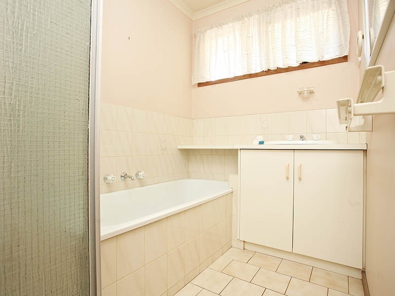 21 Taketa Crescent, Frankston VIC 3199