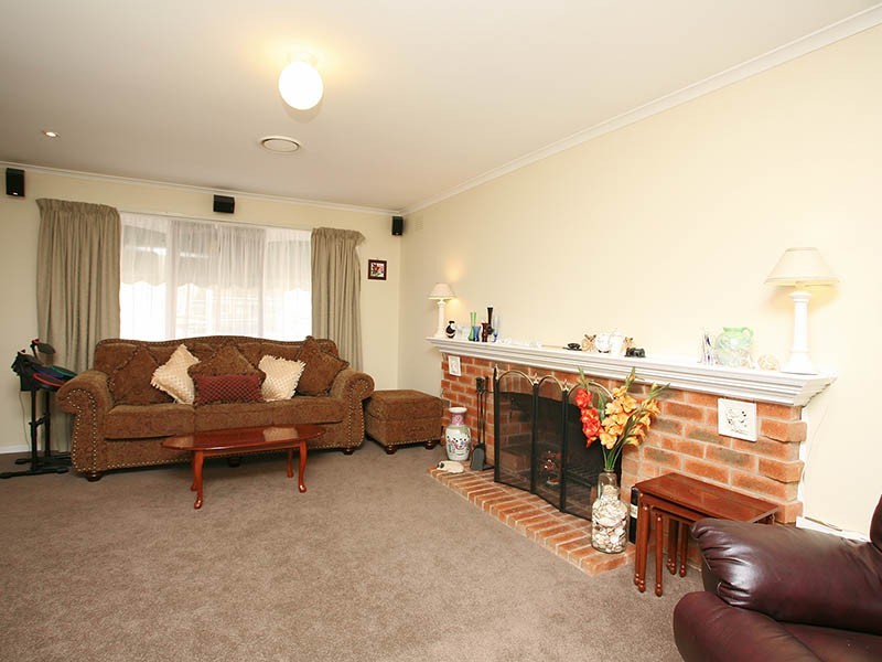 14 Bush Court, Langwarrin VIC 3910