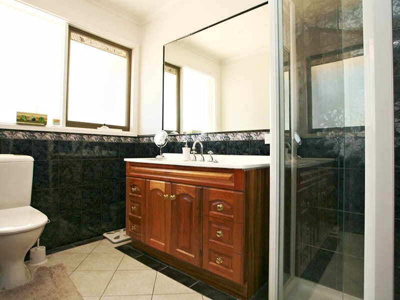 14 Bush Court, Langwarrin VIC 3910