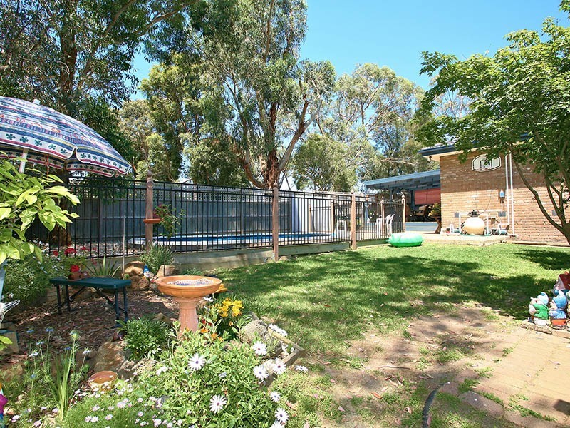 14 Bush Court, Langwarrin VIC 3910