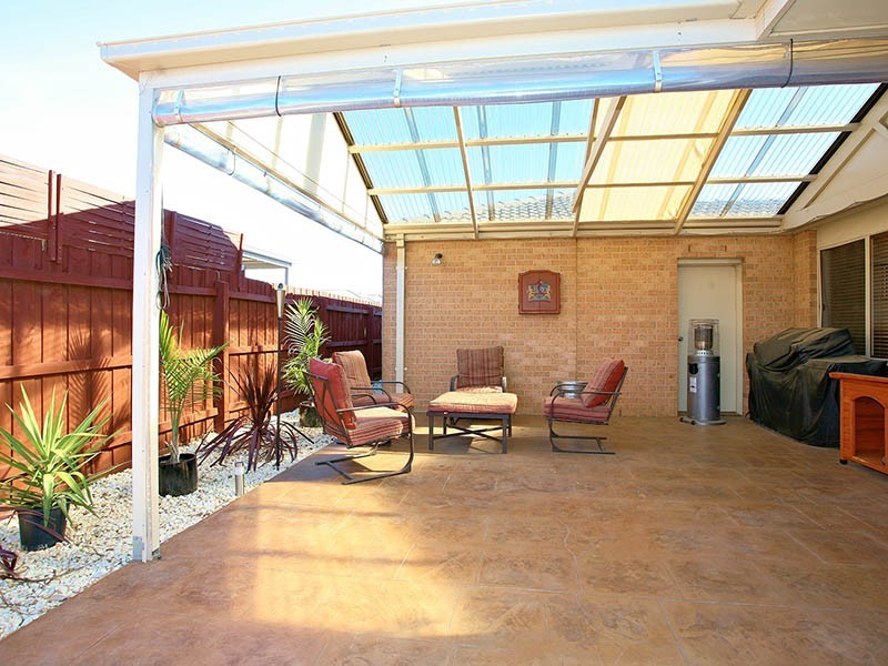 5 Sapphire Mews, Skye VIC 3977