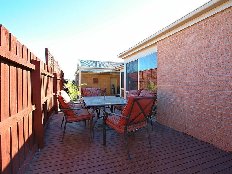 5 Sapphire Mews, Skye VIC 3977