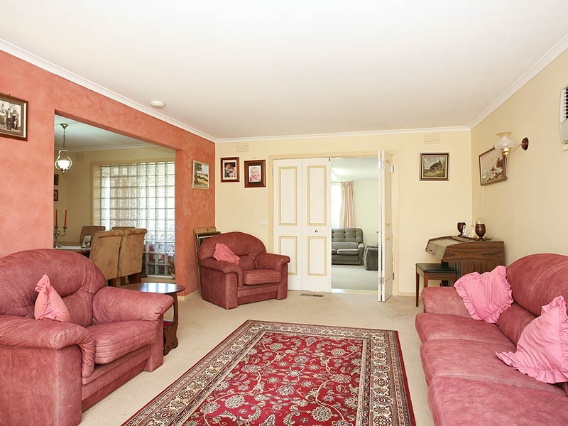 16 Shaxton Circle, Frankston VIC 3199