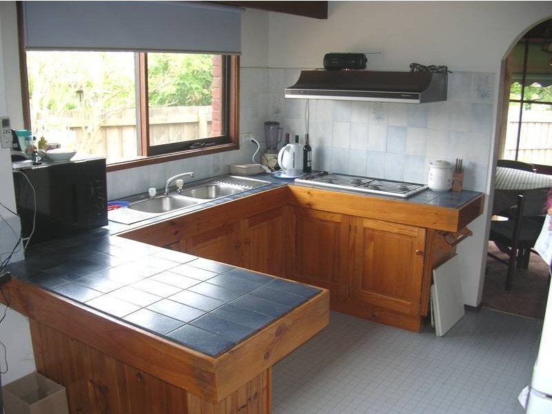 6 Frobisher Court, Frankston VIC 3199