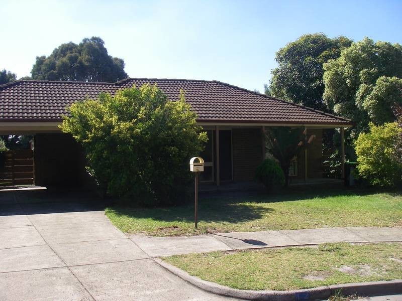 12 Guildford Close, Frankston VIC 3199