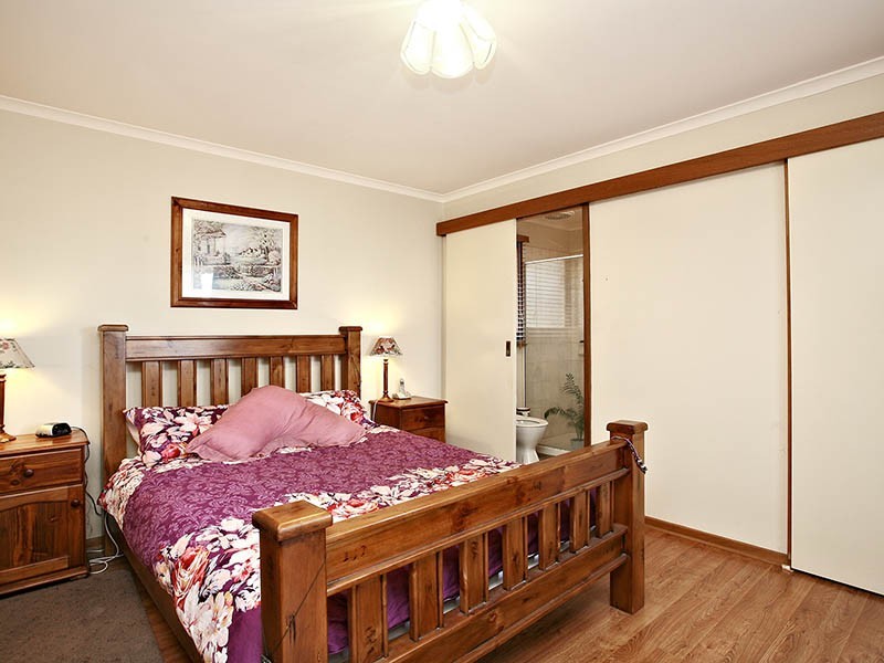 69 Warrawee Circuit, Frankston VIC 3199