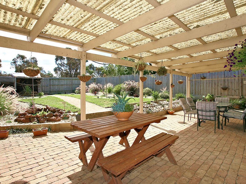 69 Warrawee Circuit, Frankston VIC 3199