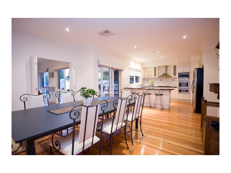 168 Mt Eliza Way, Mount Eliza VIC 3930