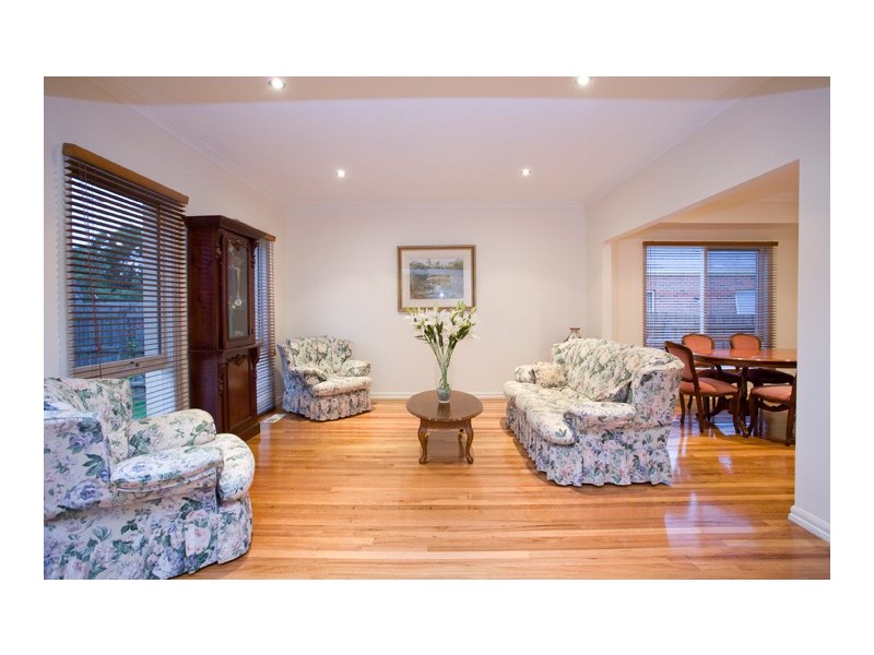 168 Mt Eliza Way, Mount Eliza VIC 3930