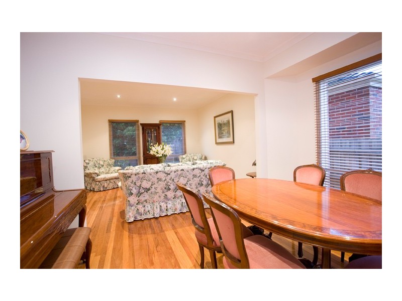 168 Mt Eliza Way, Mount Eliza VIC 3930