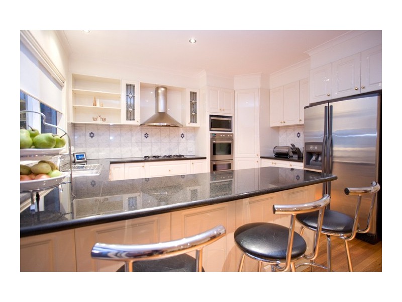 168 Mt Eliza Way, Mount Eliza VIC 3930