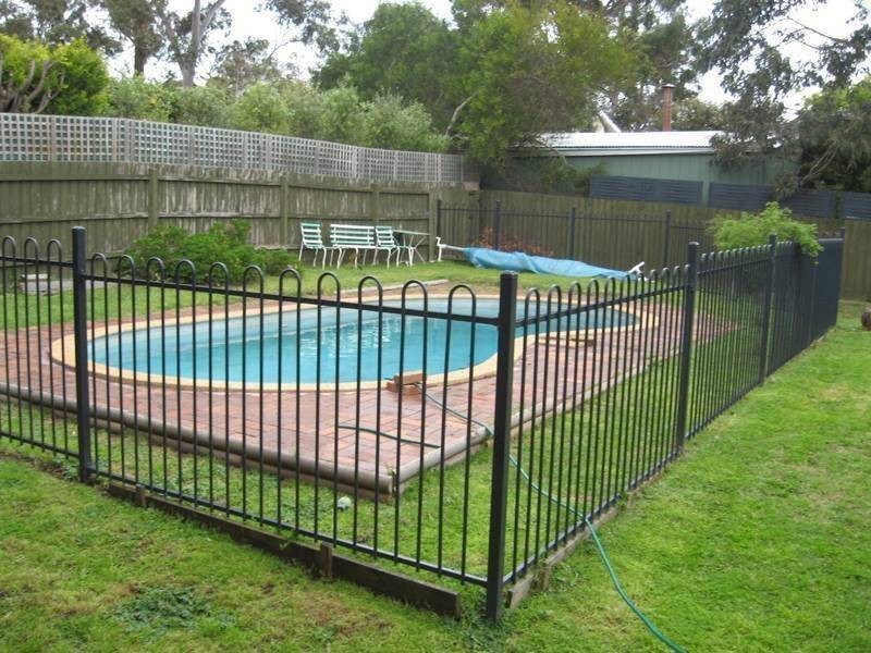 42 Kenilworth Avenue, Frankston VIC 3199