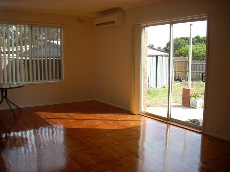 7 Jarrah Court, Frankston VIC 3199