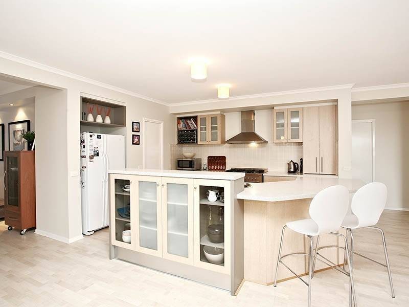 11 Collina Court, Langwarrin VIC 3910