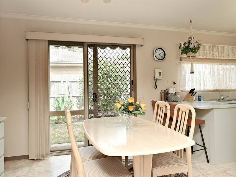 4/4 Hannah Street, Seaford VIC 3198