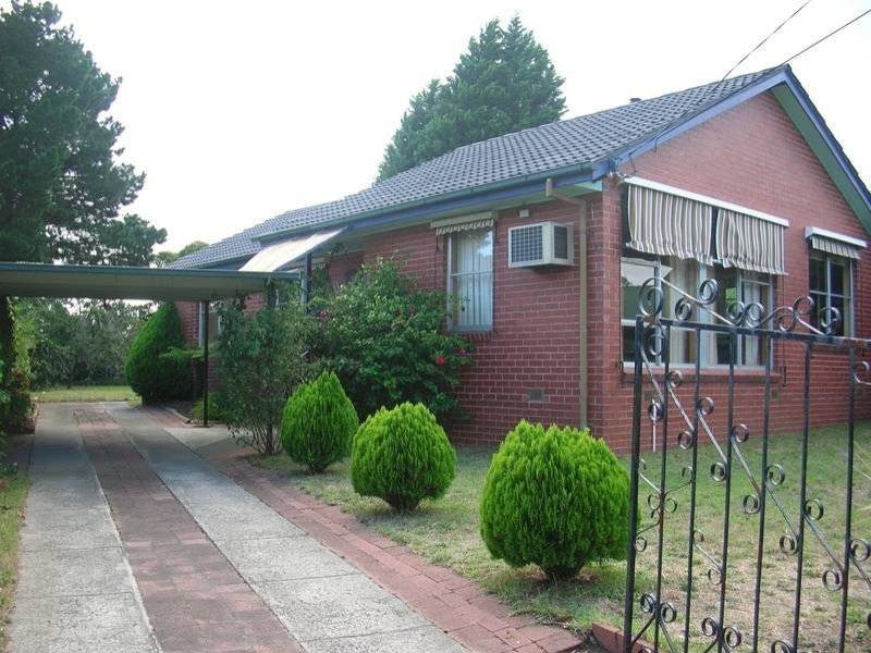 29 Brunning Crescent, Frankston North VIC 3200