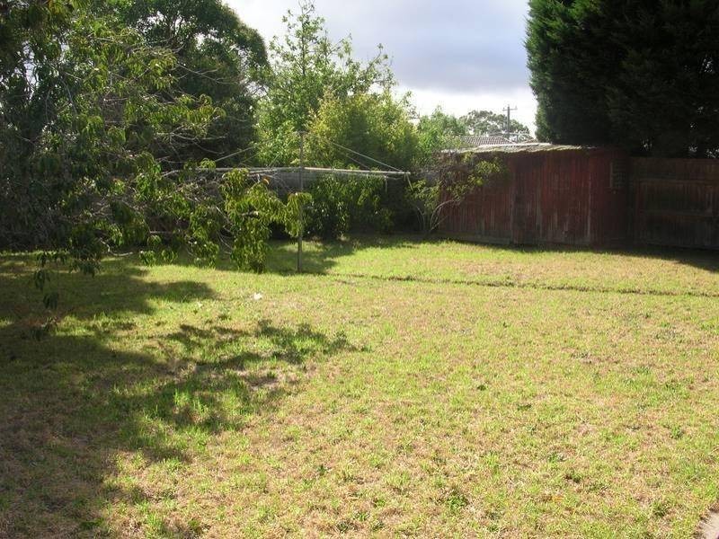 29 Brunning Crescent, Frankston North VIC 3200