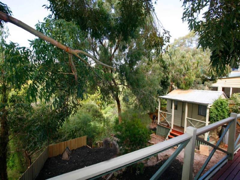 42 Woolston Drive, Frankston South VIC 3199