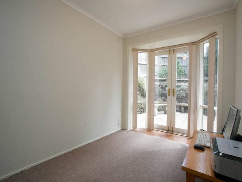 42 Woolston Drive, Frankston South VIC 3199