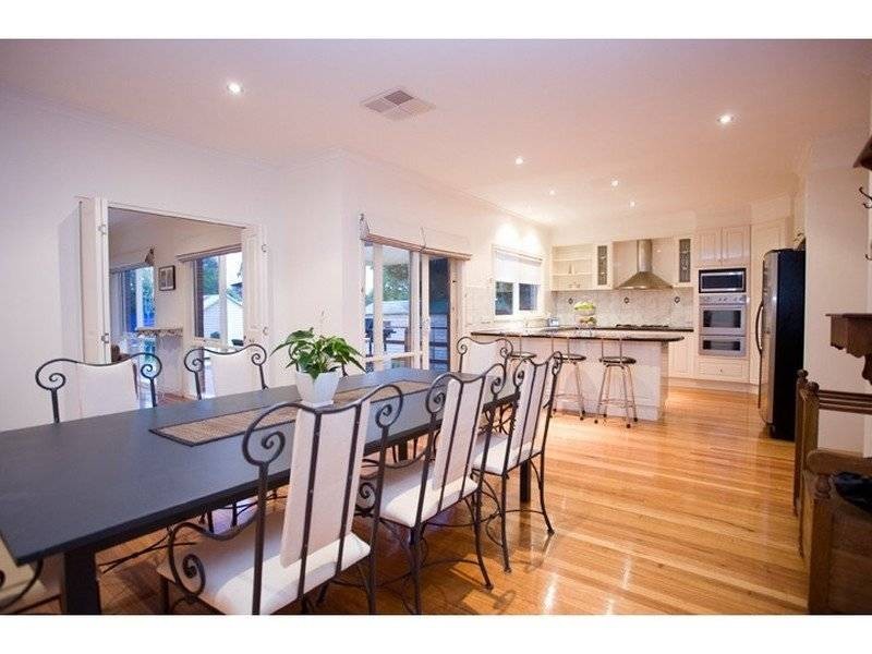 168 Mt Eliza Way, Mount Eliza VIC 3930