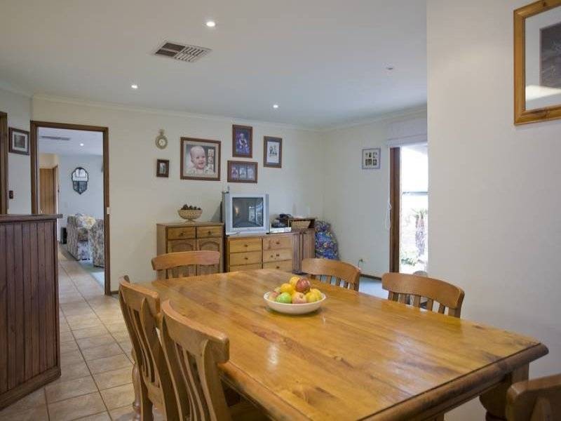 6 Stevens Road, Langwarrin VIC 3910