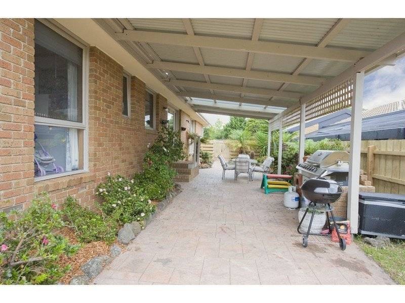 6 Stevens Road, Langwarrin VIC 3910