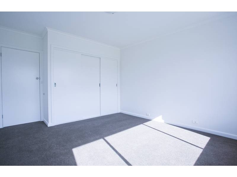 2 Corlett Street, Frankston VIC 3199