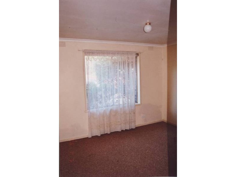 Lewis Street, Frankston VIC 3199