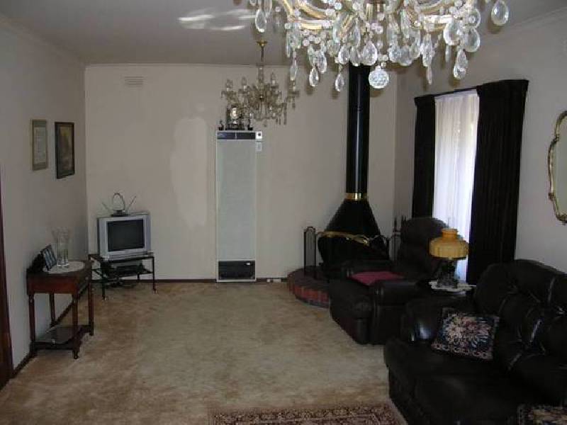 14 Narambi Crescent, Frankston VIC 3199