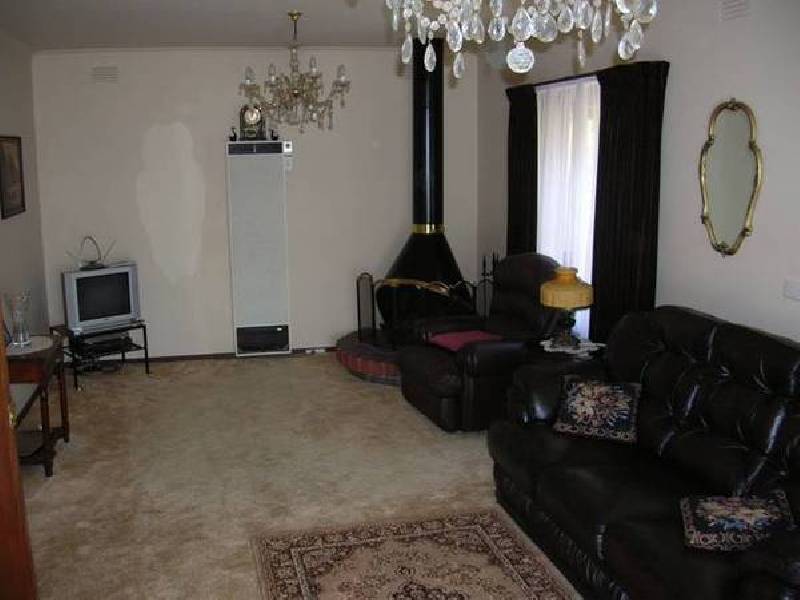 14 Narambi Crescent, Frankston VIC 3199