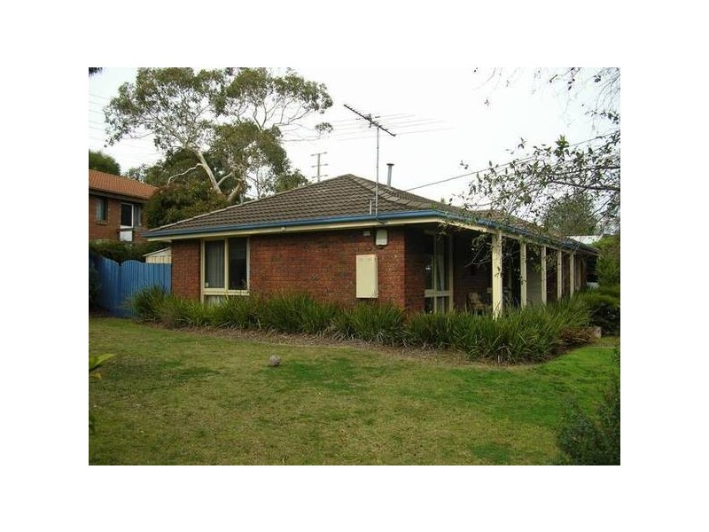 Macrosty Court, Frankston VIC 3199