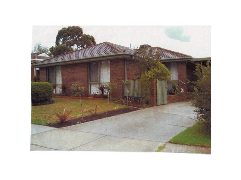 Monze Drive, Langwarrin VIC 3910