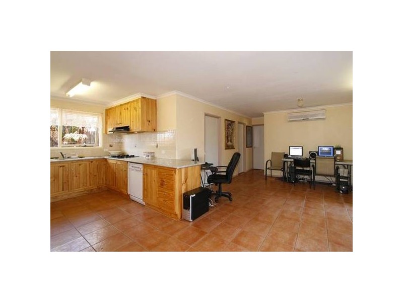 Onkara Street, Frankston VIC 3199