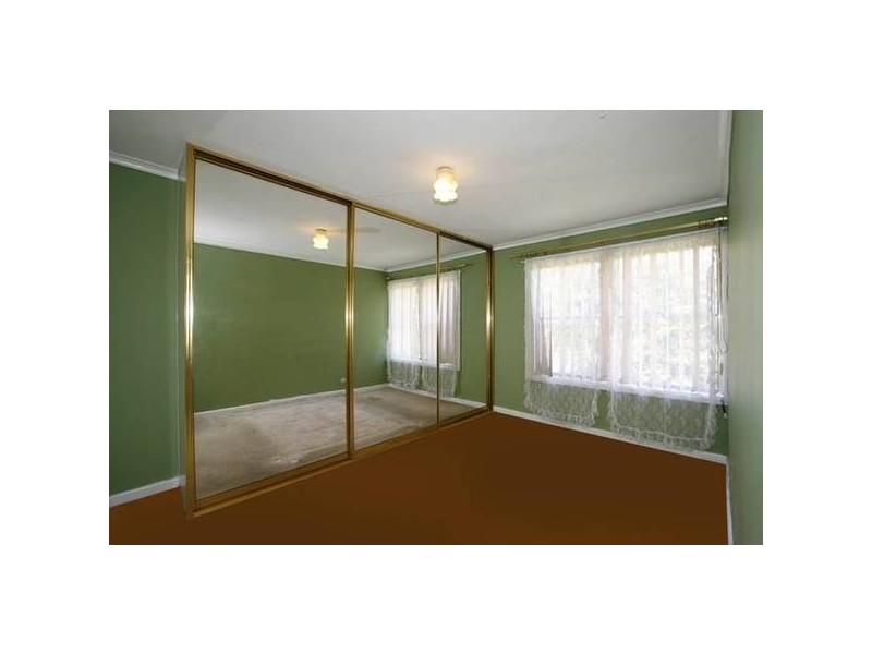 17 Moreton Street, Frankston North VIC 3200