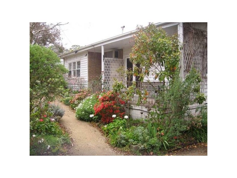 11 Orchard Avenue, Frankston South VIC 3199