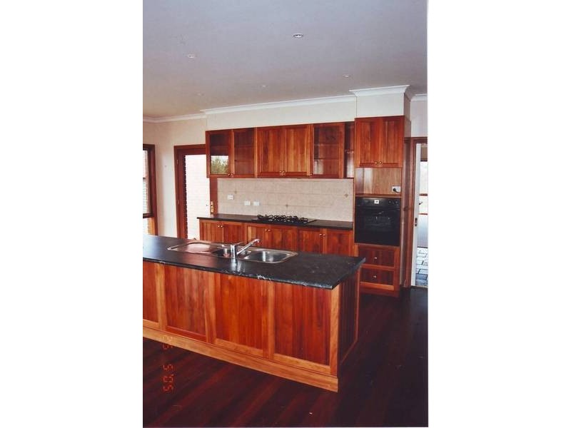 68 Manor Drive, Frankston VIC 3199