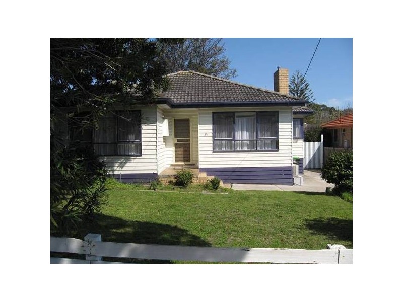 35 Murawa Street, Frankston VIC 3199