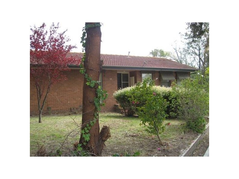 34 Hoya Crescent, Frankston North VIC 3200