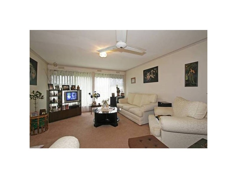 9 Gardenia Crescent, Frankston North VIC 3200