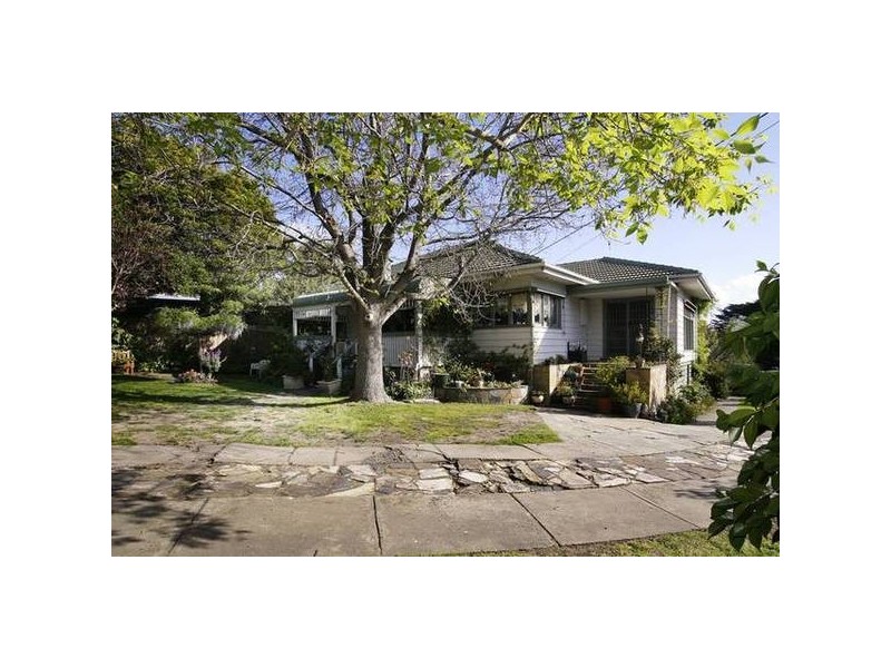 4 Ithaca Road, Frankston South VIC 3199