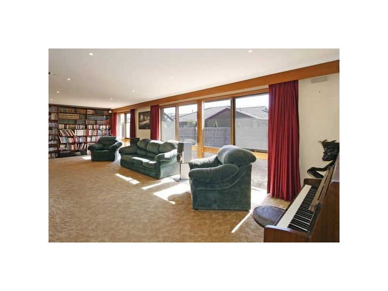 83 Granite Drive, Langwarrin VIC 3910